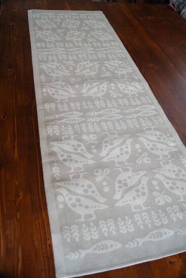 Riista tablecloth